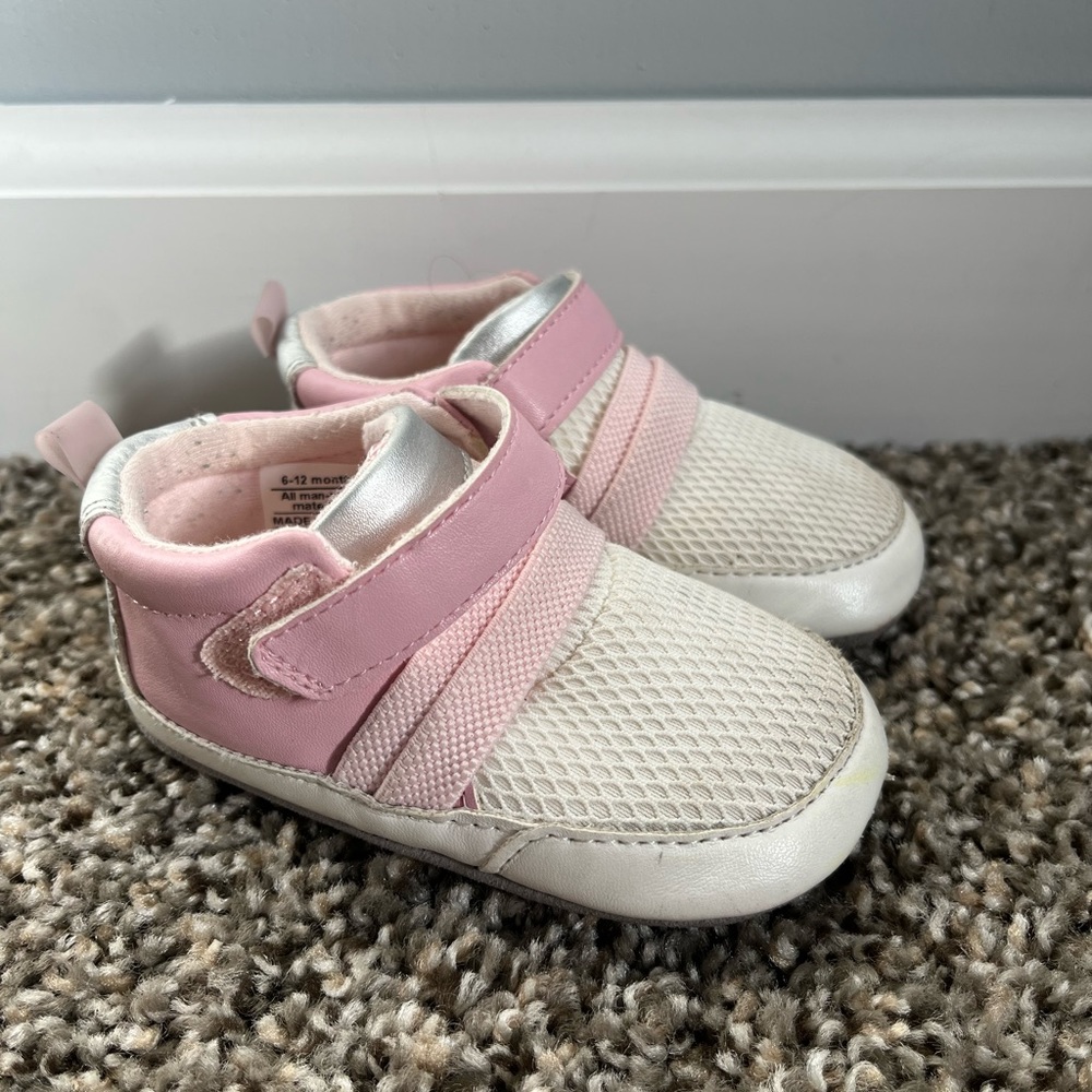 Ro+me soft walkers size 6-12 months